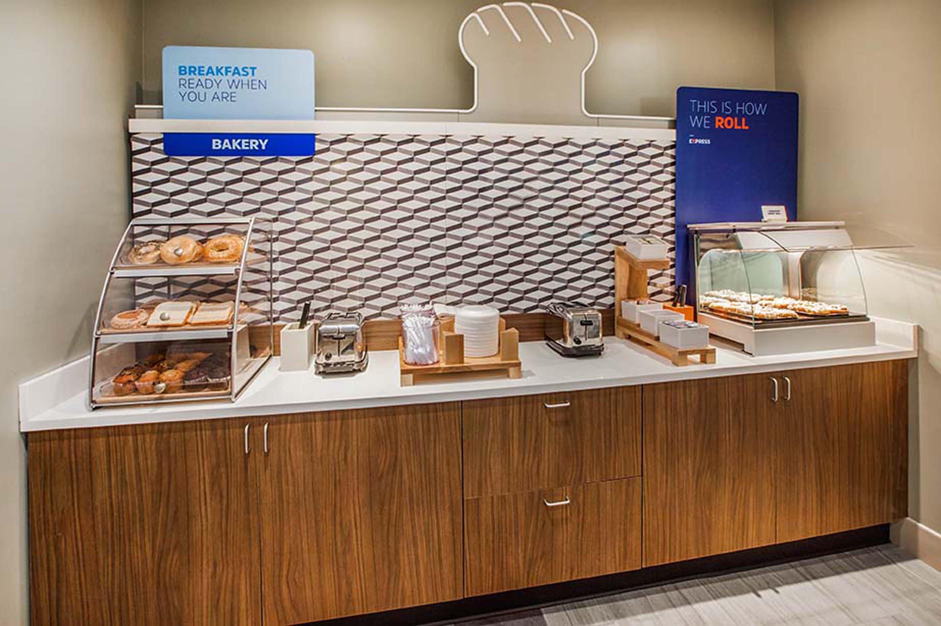 Holiday Inn Express & Suites Columbus - Polaris, An Ihg Hotel Eksteriør bilde