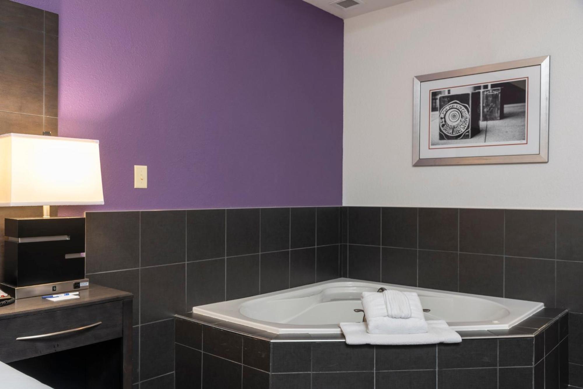 Holiday Inn Express & Suites Columbus - Polaris, An Ihg Hotel Eksteriør bilde