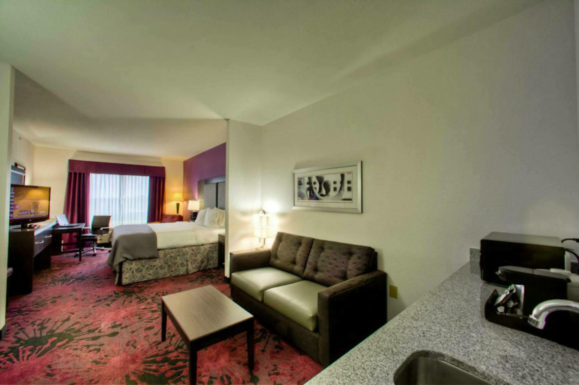 Holiday Inn Express & Suites Columbus - Polaris, An Ihg Hotel Rom bilde